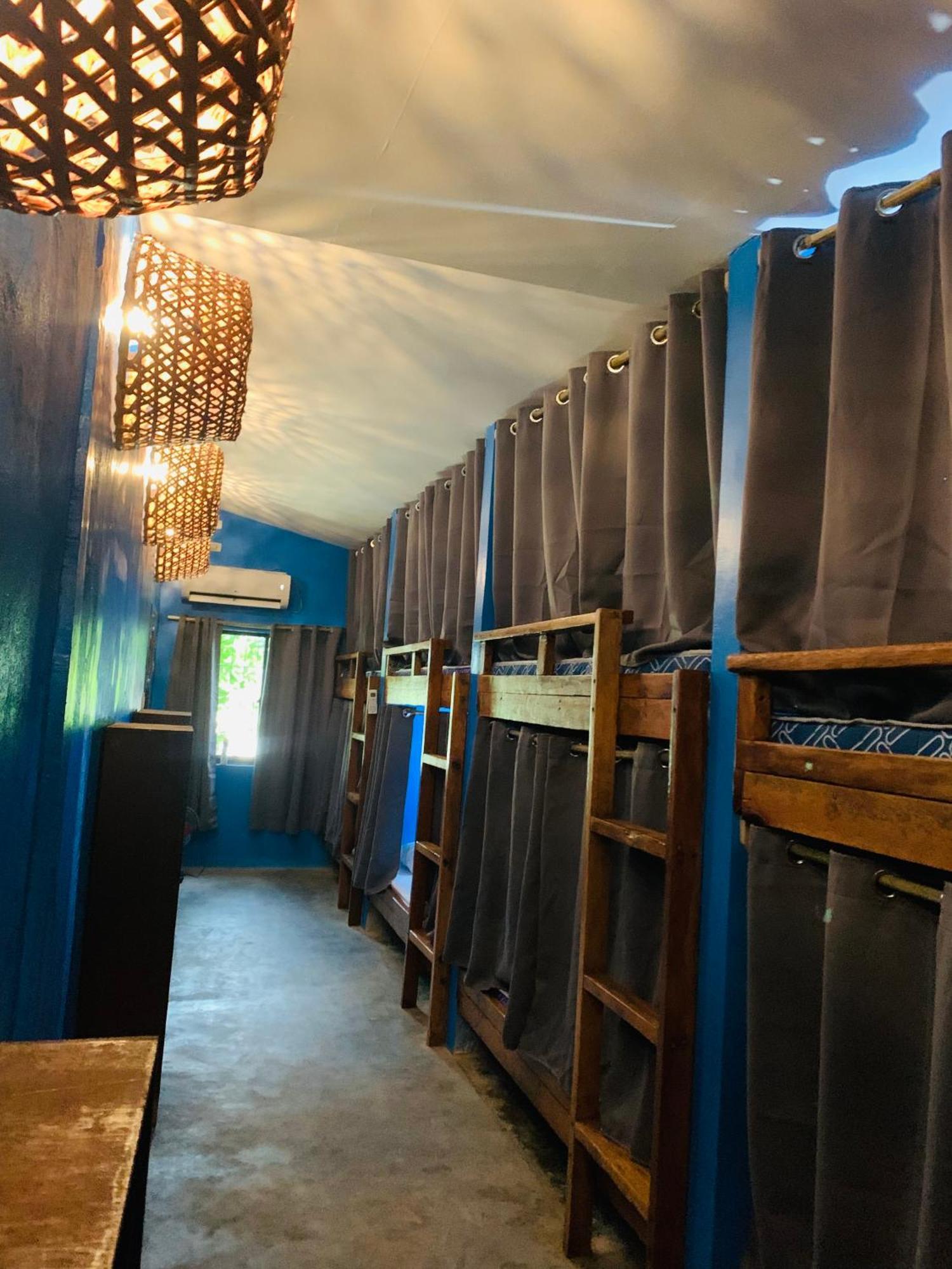 Jaydy Hostel General Luna  Dış mekan fotoğraf