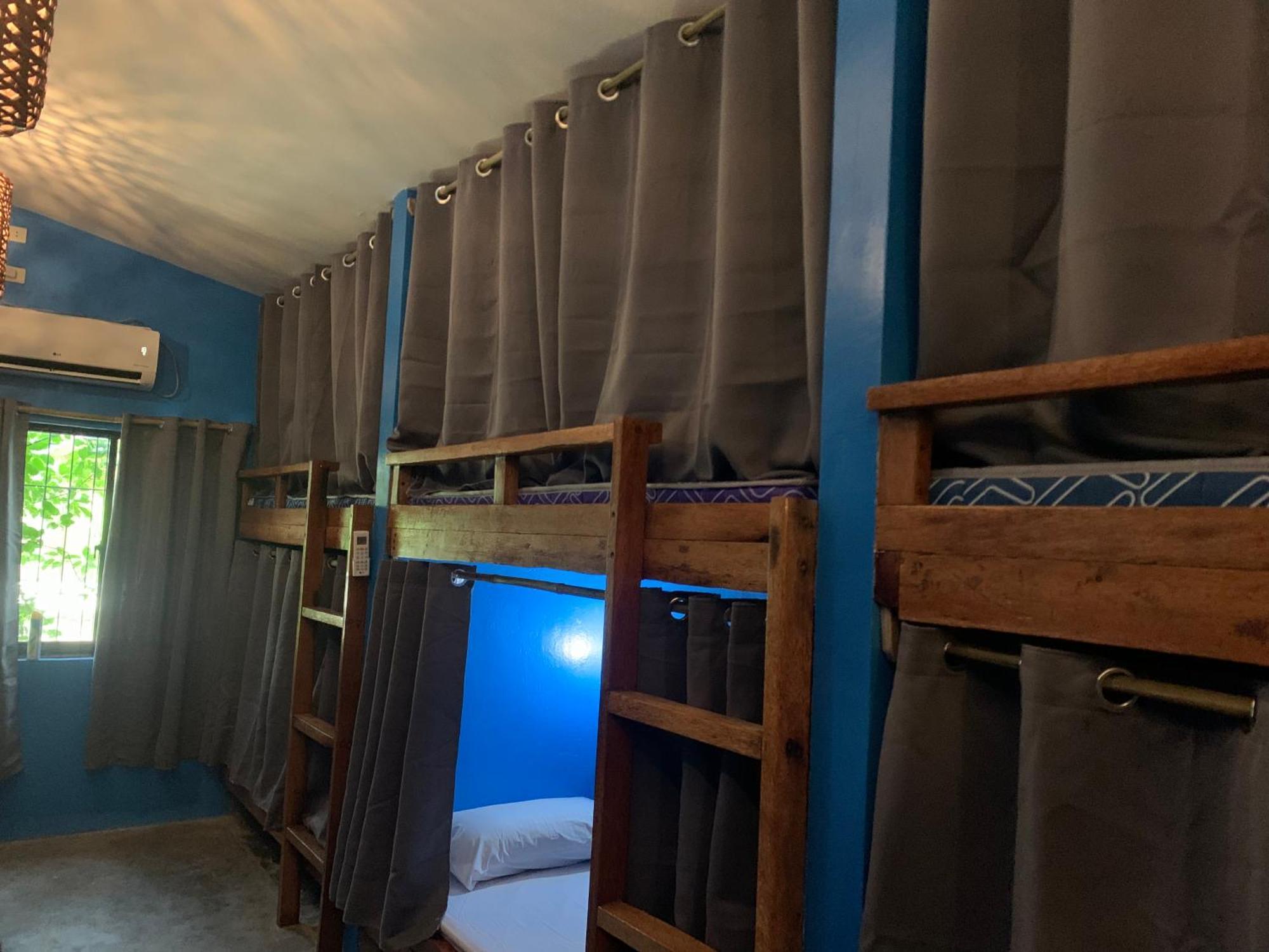Jaydy Hostel General Luna  Dış mekan fotoğraf