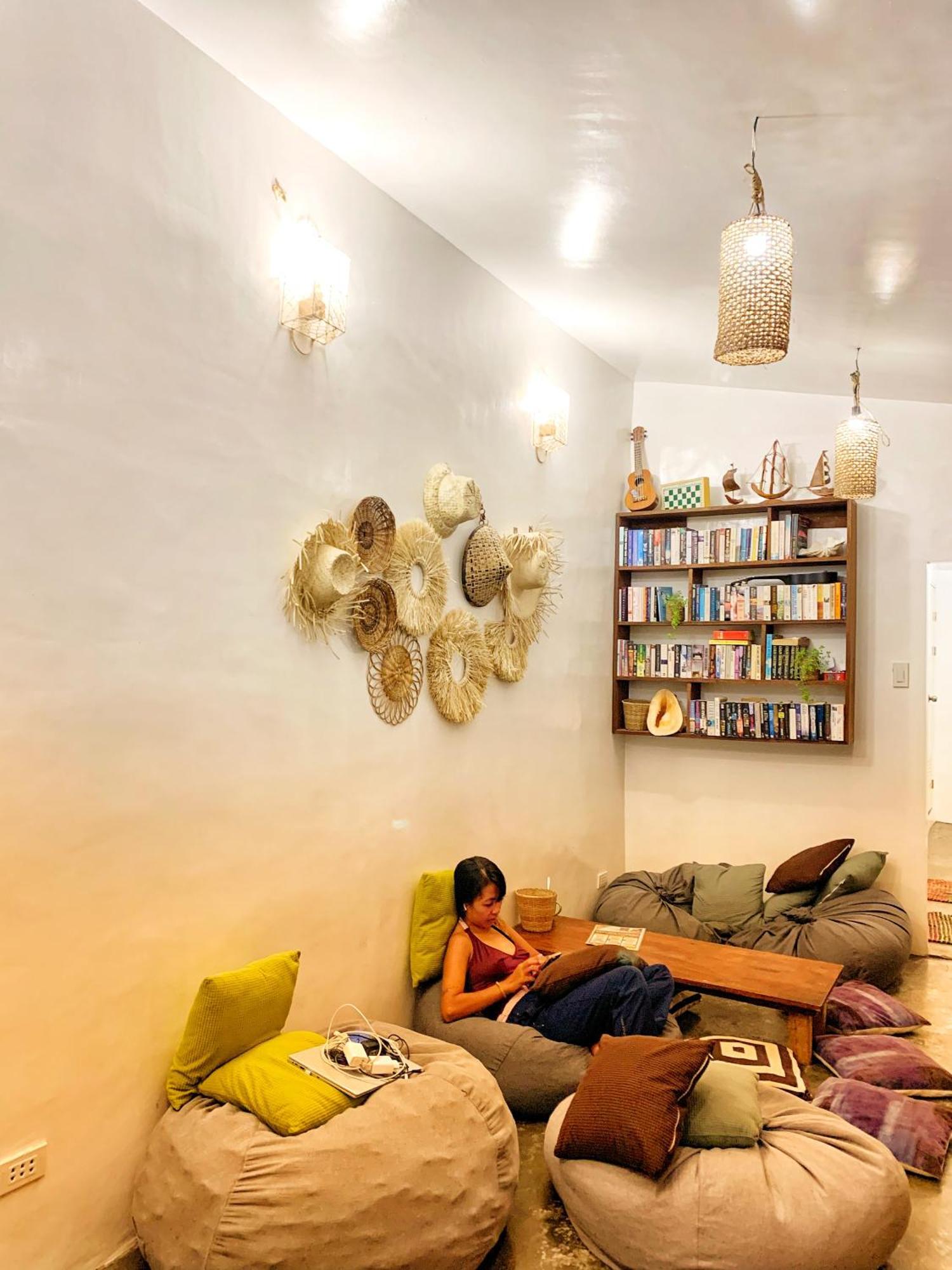 Jaydy Hostel General Luna  Dış mekan fotoğraf